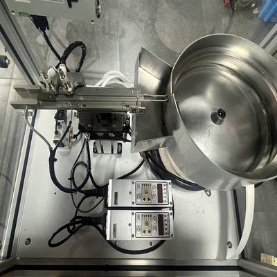 Alimentatore automatico per punti metallici per suturatrici cutanee fornitore