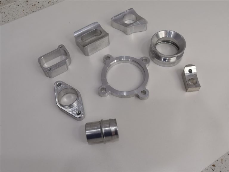 SERVIZI LAVORANTI DI CNC - KYLT fornitore