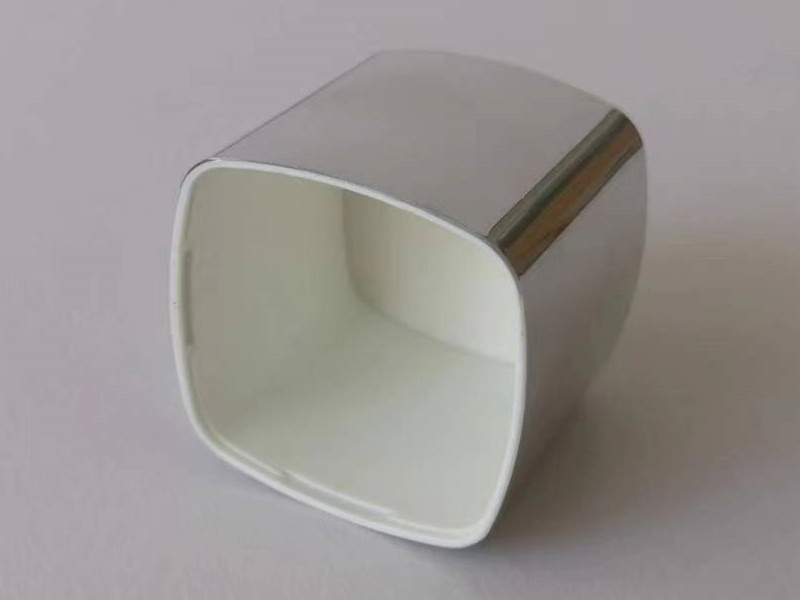 Imballaggio cosmetico di plastica con il servizio UV del rivestimento di metalizzazione di vuoto fornitore
